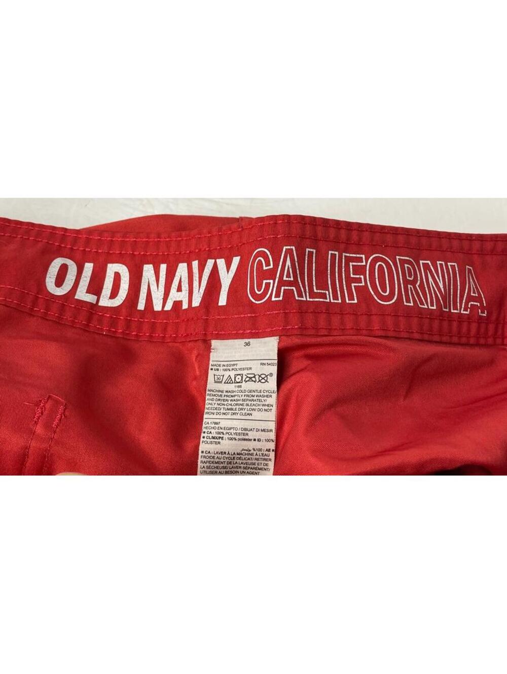 Old Navy / Red Board Shorts Swim Trunks Back Pocket Unlined UPF 40 / Size 36 - Picture 6 of 16